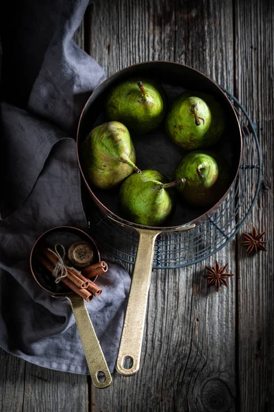 Ingredientes Para Vinho Ruminado Com Peras Especiarias — Fotografia de Stock