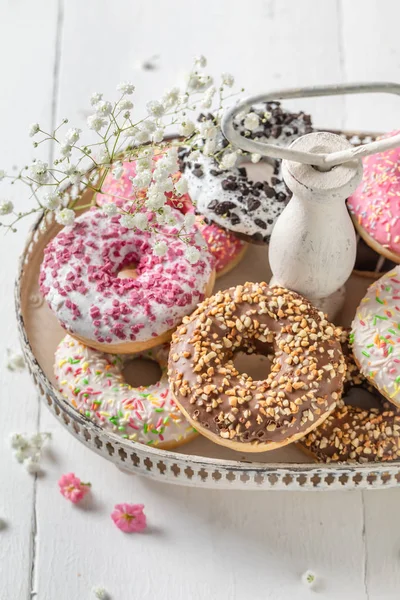 Donuts Doces Saborosos Com Vários Decoração — Fotografia de Stock