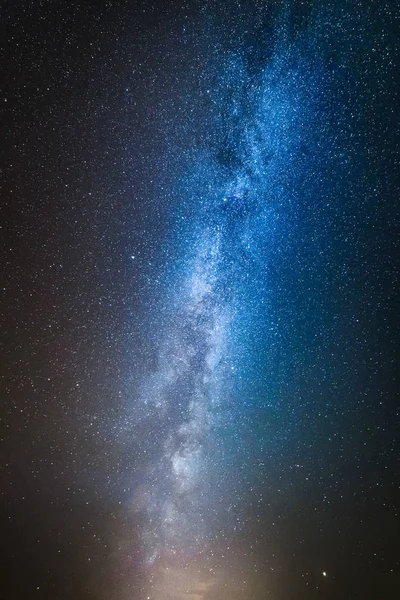 Universo azul, constelação com milhões de estrelas em milkyway — Fotografia de Stock