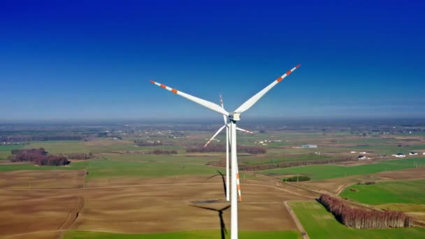 Wind turbines in a field, aerial view, Poland — 비디오