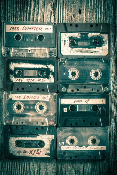 To view of retro cassette tapes places in a grid — Stock Photo, Image