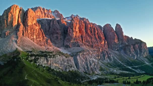 Puesta de sol en Passo Garden y Val de Setus, Dolomitas — Vídeos de Stock