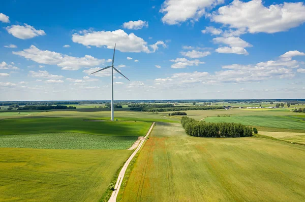 Campo Verde Turbinas Eólicas Dia Verão Polônia — Fotografia de Stock