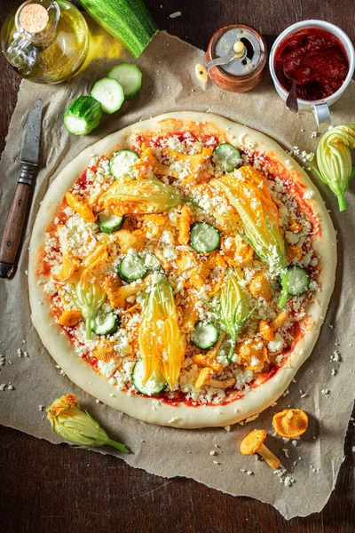 Preparations Homemade Pizza Chanterelles Zucchini Mozzarella Baking Paper — Stock Photo, Image