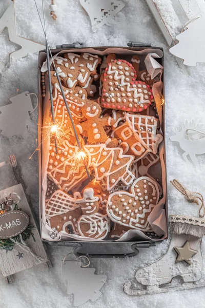 Top View Christmas Gingerbread Cookies Small Snack Snowy Table — Stock Photo, Image