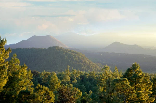 Paricutin volcano, San Juan Parangaricutiro, Michoacan, Mexico. — Stock Photo, Image