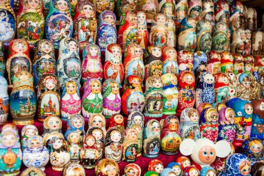 renkli Rus iç içe geçmiş Bebek Market.