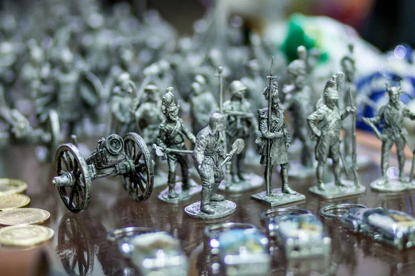 teneke askerler. Oyuncaklar