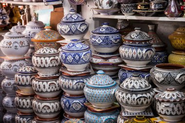 Fas Çarşısı'nda çanak çömlek