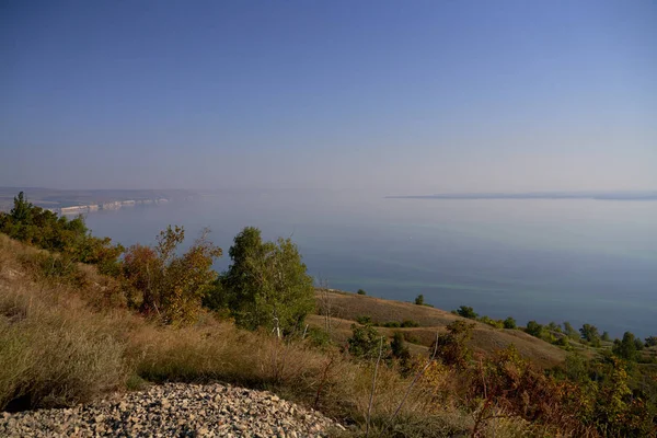 Prachtig uitzicht op Stepan Razin Rock, Volga River — Stockfoto