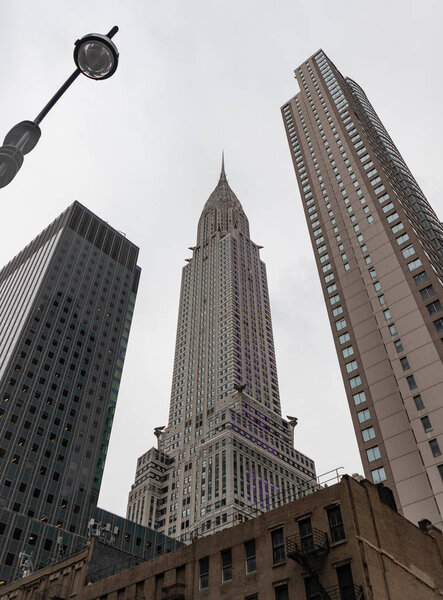 Здание IV Крайслер
