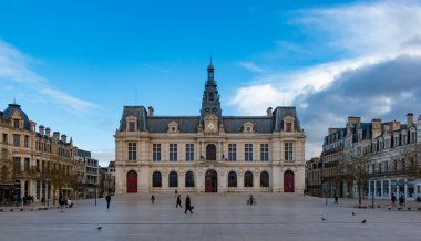 Poitier 'in Ville Oteli' nin bir resmi..
