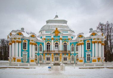 Catherine Park 'taki Pavilion Hermitage' ın bir resmi..