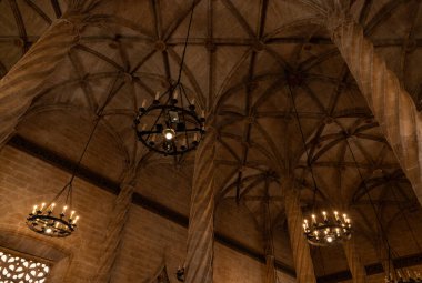 Valencia 'daki İpek Borsası' nın bir resmi..