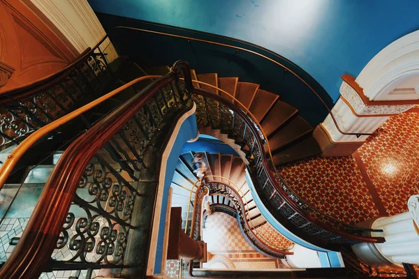 澳大利亚悉尼 2019年1月21日 维多利亚女王大厦楼梯的内部 维多利亚女王大厦是一个具有历史意义和标志性的购物中心悉尼 — 图库照片