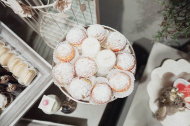 Şeker büfesi lezzetli tatlılar