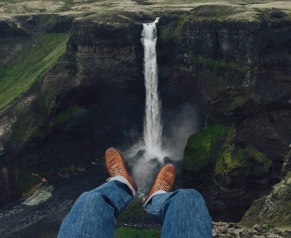 Travel Hiking Iceland Highest Waterfall Hiker Photographing His Legs Man — Stock Photo, Image