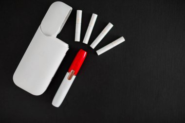 Elektronik Sigara, teknoloji sigara. Tütün sistem Iqos.
