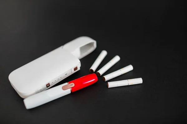 Sigarette Elettroniche Sigarette Tecnologiche Sistema Tabacco Iqos — Foto Stock