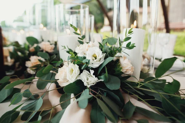 結婚披露宴のテーブルの設定 — ストック写真