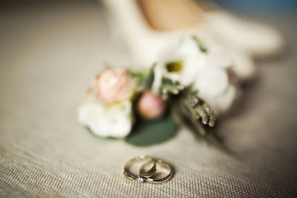 Brudgummen tillbehör. Bröllop Detaljer. Brud tillbehör. — Stockfoto