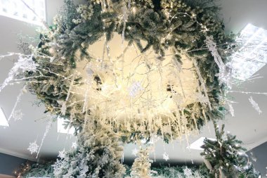 Noel ve mutlu yeni yıl dekorasyon. Noel arka plan w