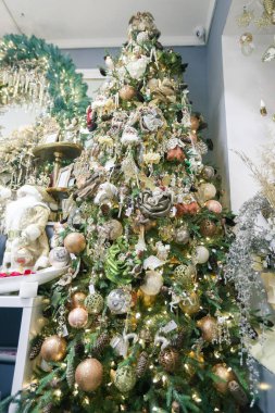 Noel ve mutlu yeni yıl dekorasyon. Noel arka plan w