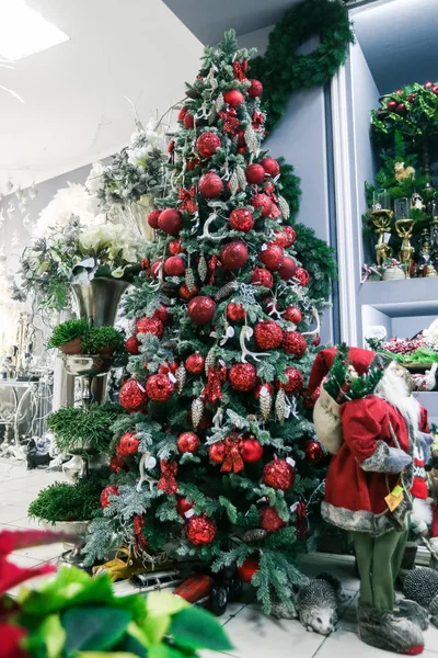 Noel ve mutlu yeni yıl dekorasyon. Noel arka plan w