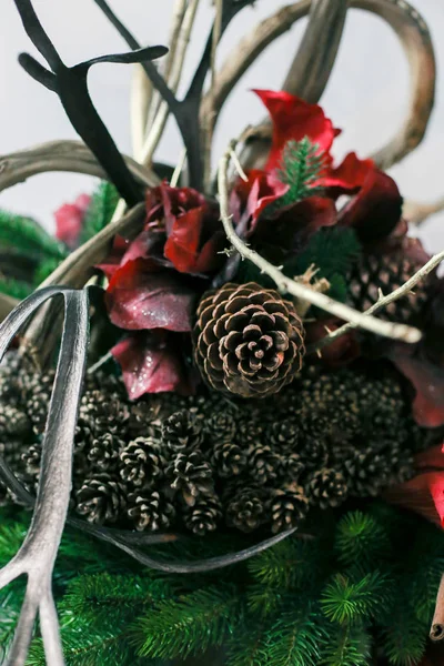 Noel ve mutlu yeni yıl dekorasyon. Noel arka plan w