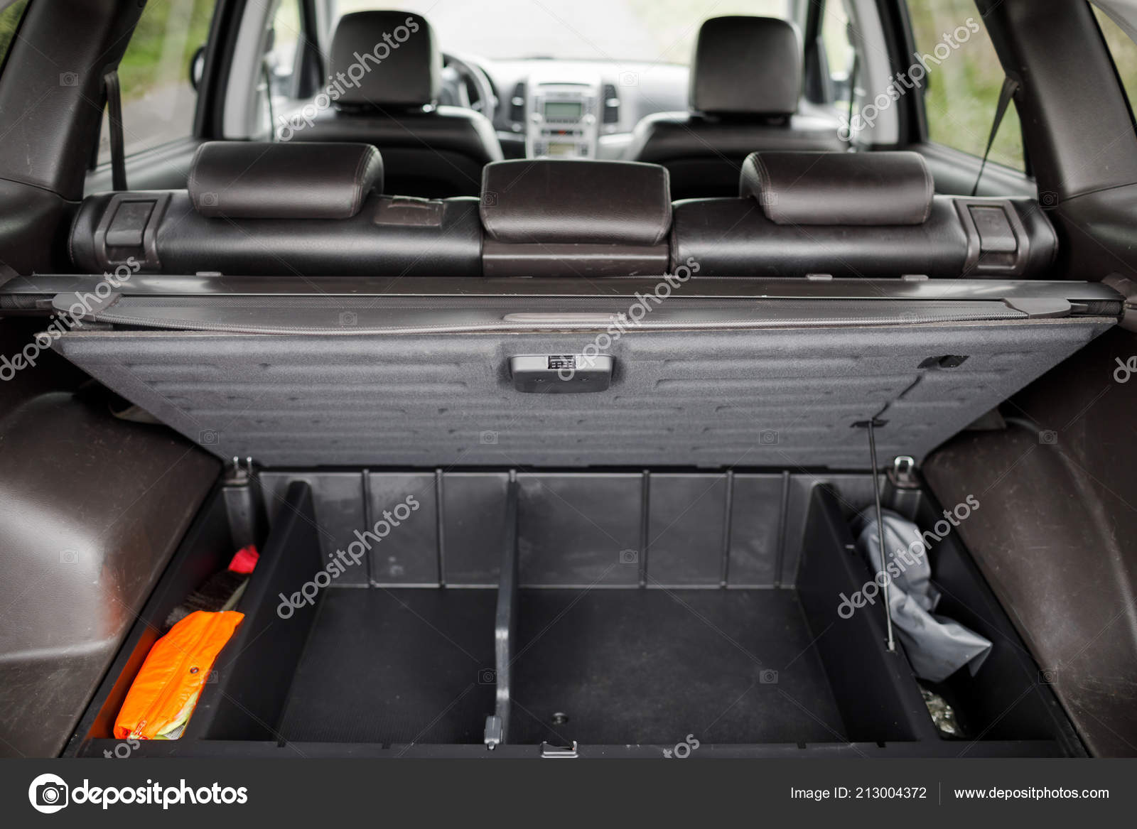 Modern Luxury Prestige Car Interior Dashboard Steering