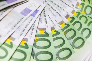 Euro para. Euro nakit arka plan. Birkaç yüz euro banknot