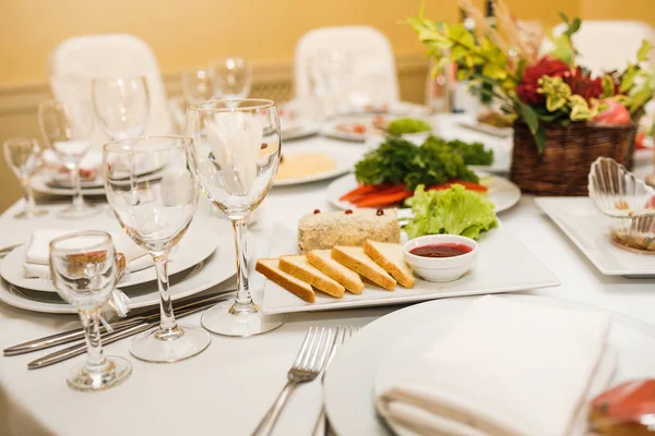 Tablo ayarı için bir olay parti veya Resepsiyon düğün. 