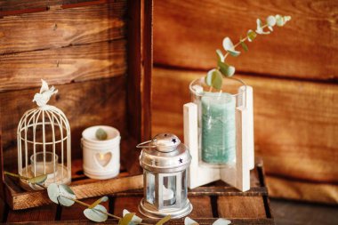 mum ve oda içinde düğün aperatifler