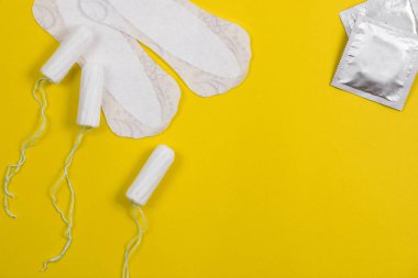 Pamuk tampon. Kadın konfor, hijyen ve koruma.