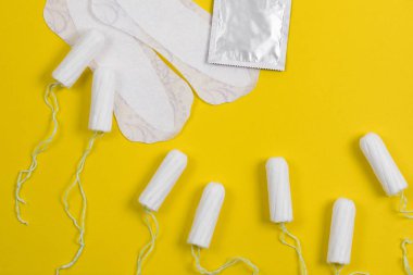 Pamuk tampon. Kadın konfor, hijyen ve koruma.