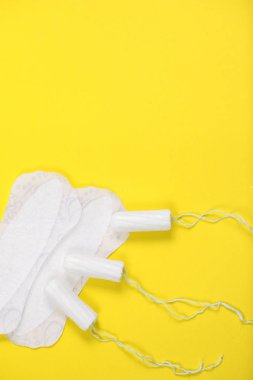 Pamuk tampon. Kadın konfor, hijyen ve koruma.