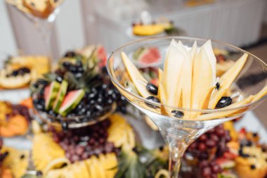 Catering düğün lüks. Düğün recepti barda lezzetli şeker