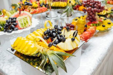 Catering düğün lüks. Düğün recepti barda lezzetli şeker
