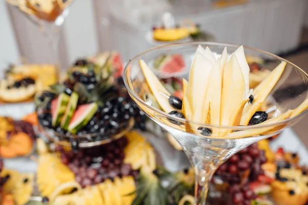 Catering düğün lüks. Düğün recepti barda lezzetli şeker