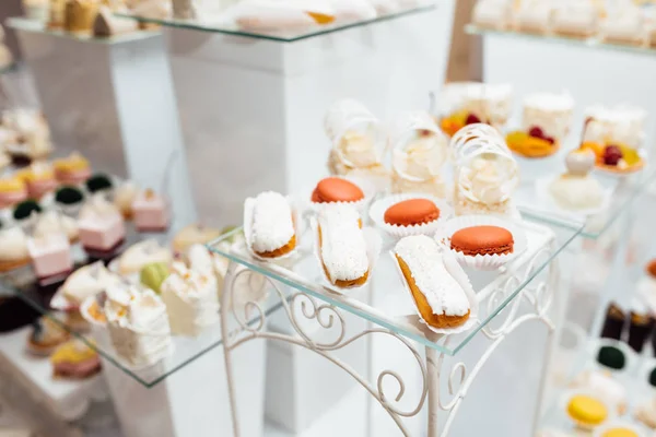 Table with different sweets for party. Candy bar. — Stock Photo, Image