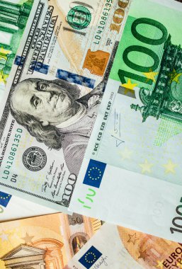 Para para, euro ve Amerikan dolar para birimi.