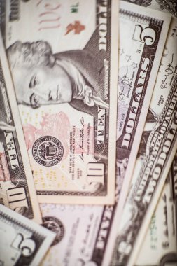 Para para, euro ve Amerikan dolar para birimi.