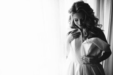 Sabah hazırlık. Makyaj. Muhteşem gelin portre. güzel gelin fotoğraf .