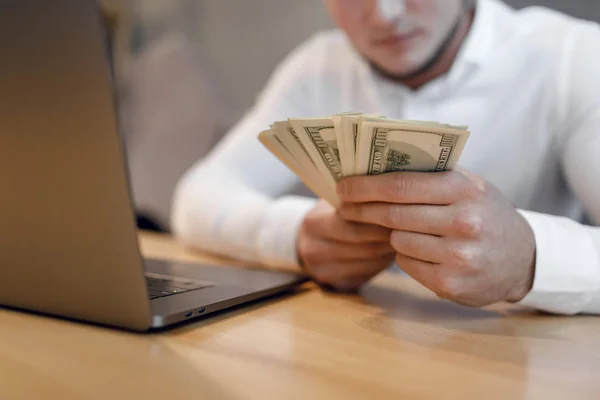 Man Laptop Money Background — Stock Photo, Image