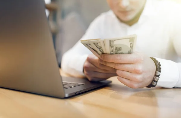 Man Laptop Money Background — Stock Photo, Image