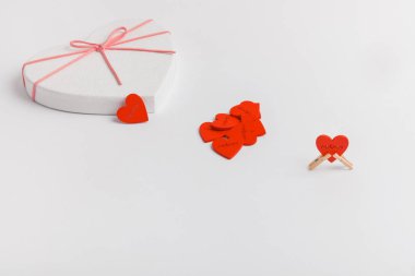 Sevgililer günün kutlu olsun. Kartları, afiş, poster yazdırın. Sevgililer günü kalpleri ile arka plan. Sevgililer günü güzel kalpleri arka plan.