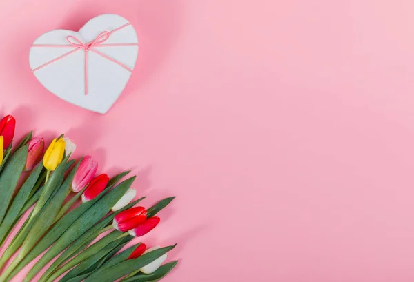 Conceito Dia Dos Namorados Tulipas Dia Dos Namorados Feriado Cartão — Fotografia de Stock