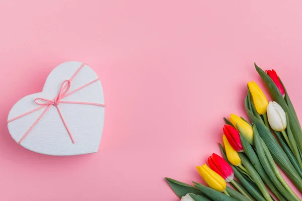 Conceito Dia Dos Namorados Tulipas Dia Dos Namorados Feriado Cartão — Fotografia de Stock