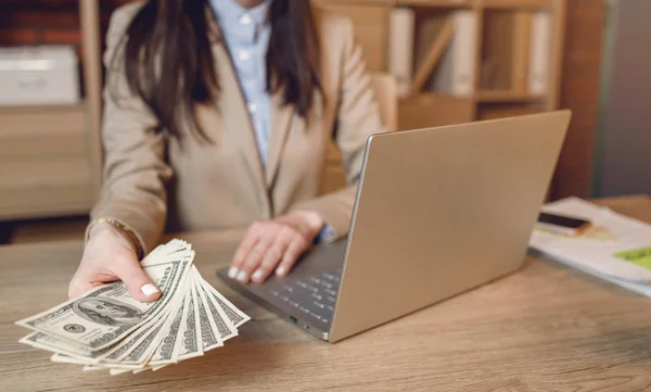 Close Woman Money Businesswoman Holding Cash Hand Giving Money Businesswoman — Stock Photo, Image