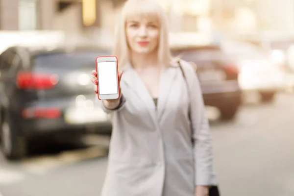 Ділова Жінка Використовує Телефон Автофоні Дівчата Використовують Мобільний Смартфон — стокове фото
